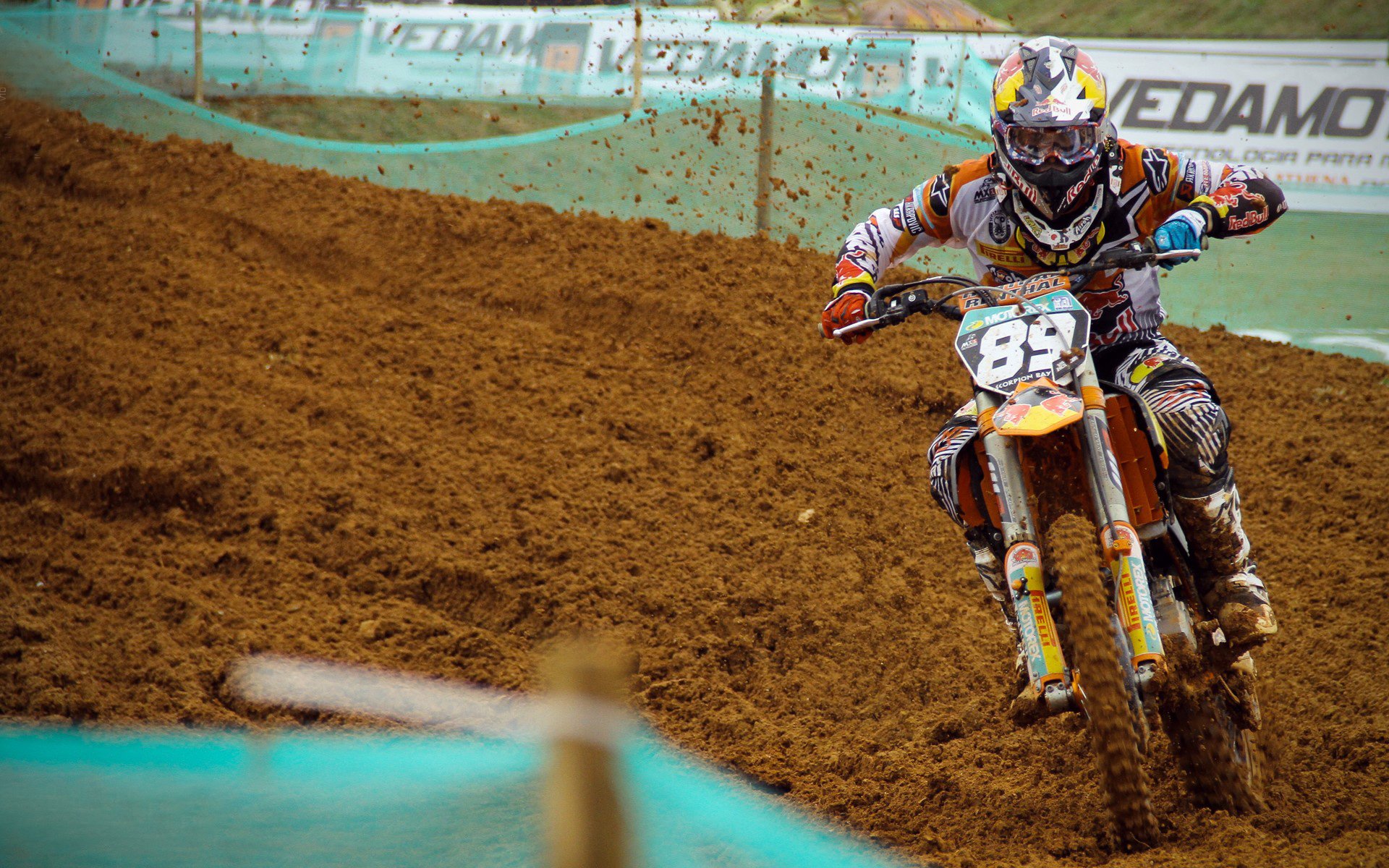 kaiyun体育app-“未来速度，新能源激发新奇迹”——绿色引擎点燃激情赛场，绿色新能源大赛题目