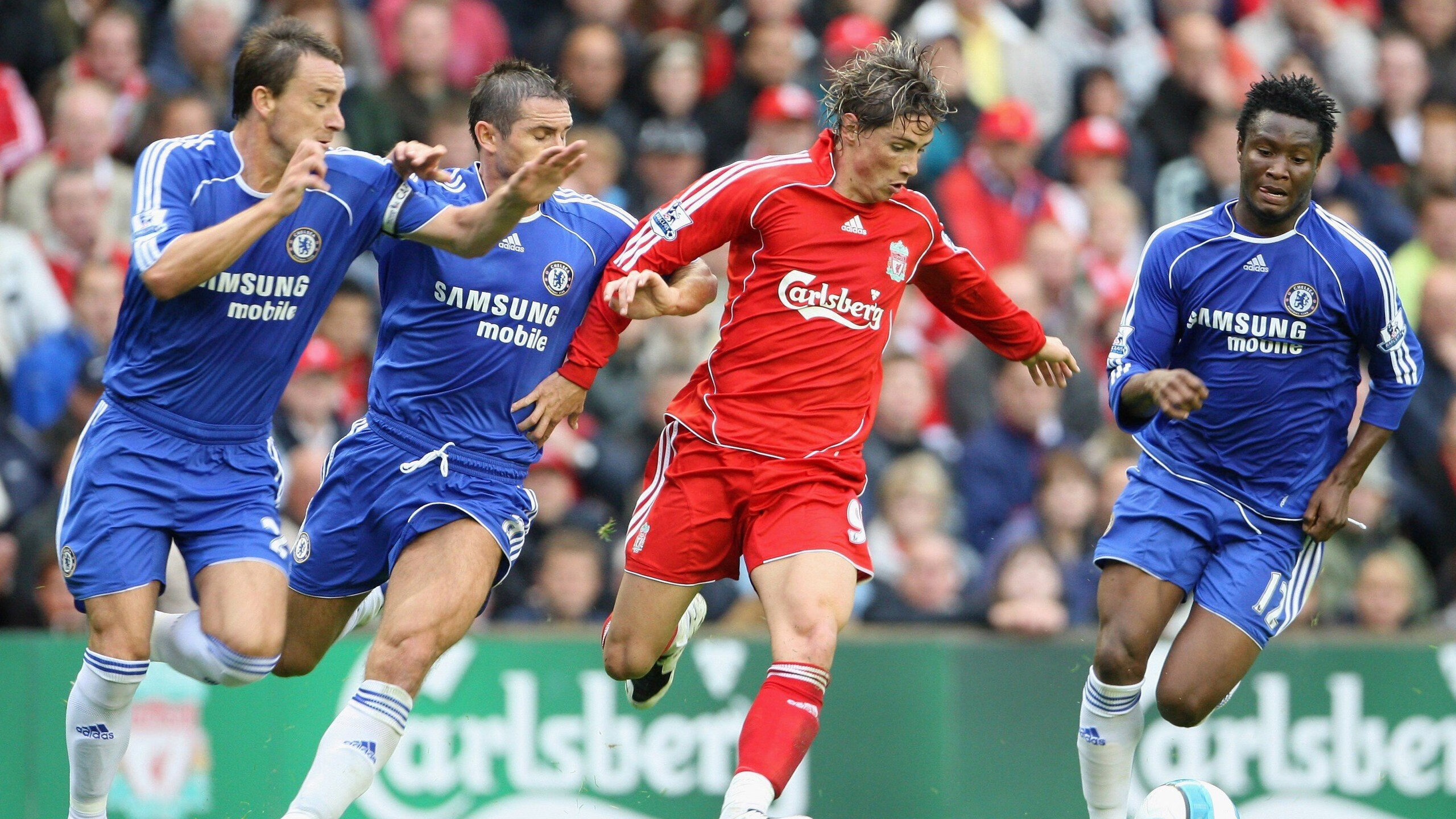 PSG球迷对未来充满期待与担忧，psg队员名单